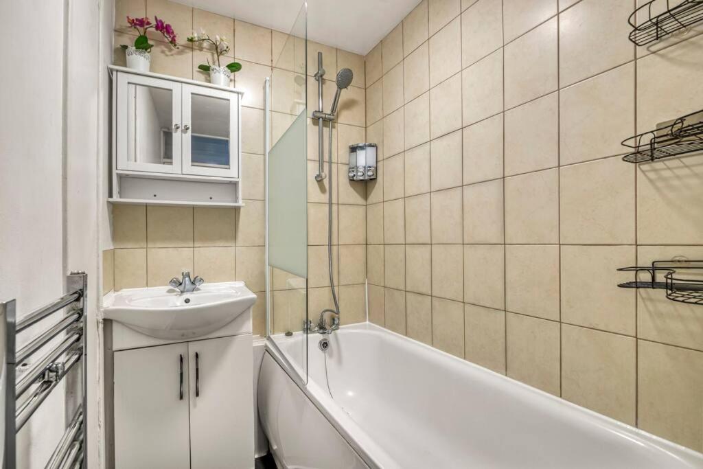 Ferienwohnung Peaceful 2-Bed South Bank London Exterior foto