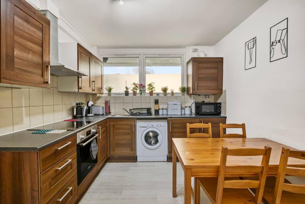Ferienwohnung Peaceful 2-Bed South Bank London Exterior foto